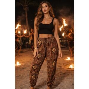 NWT Womens Chaser Drawstring Waist Slouchy Tapered Leg Pants Boho Print Sz M